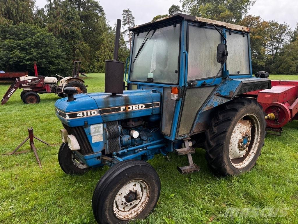 Ford 4110 series 2 Tractoren