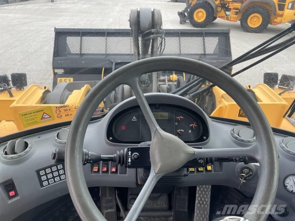 Volvo L 150 D Wielladers