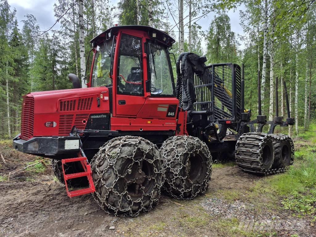 Komatsu 845 Uitrijwagens