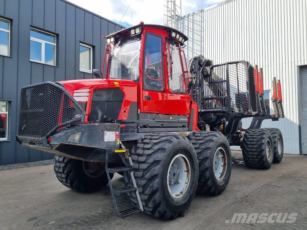 Komatsu 895 Uitrijwagens
