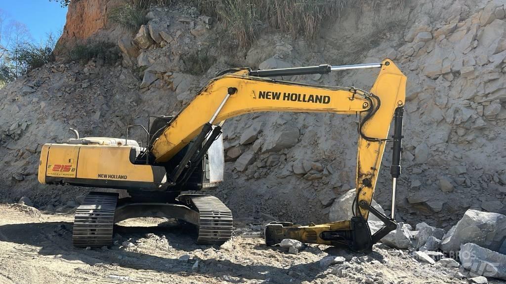 New Holland E 215 B Rupsgraafmachines