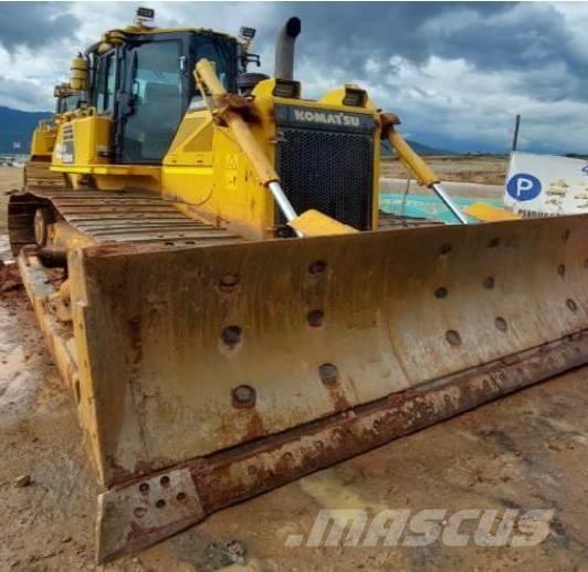 Komatsu D 65 PX-16 Rupsdozers