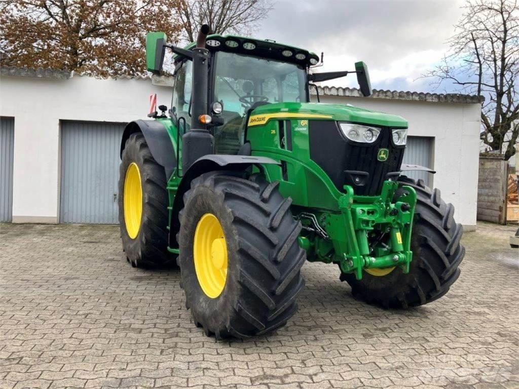 John Deere 6R 215 Tractoren
