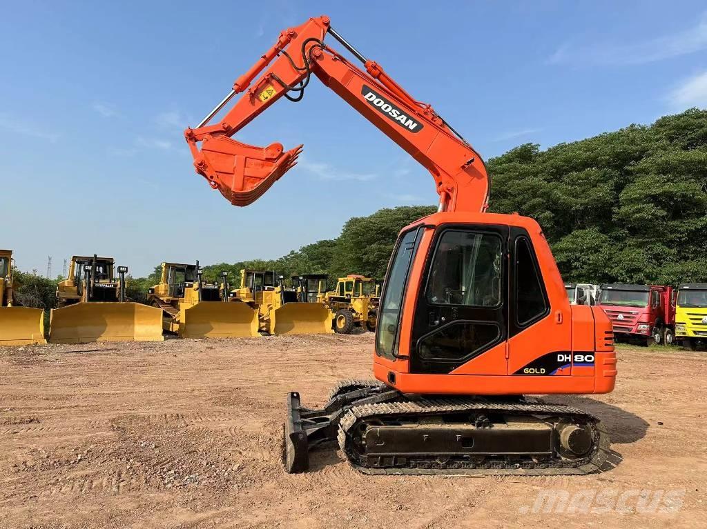 Doosan DH 80 Rupsgraafmachines