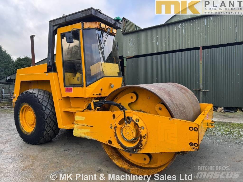 Bomag BW 213 D-2 Trilrolwalsen