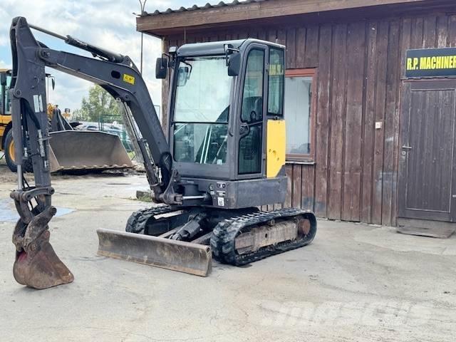 Volvo ECR 25 D Minigraafmachines < 7t
