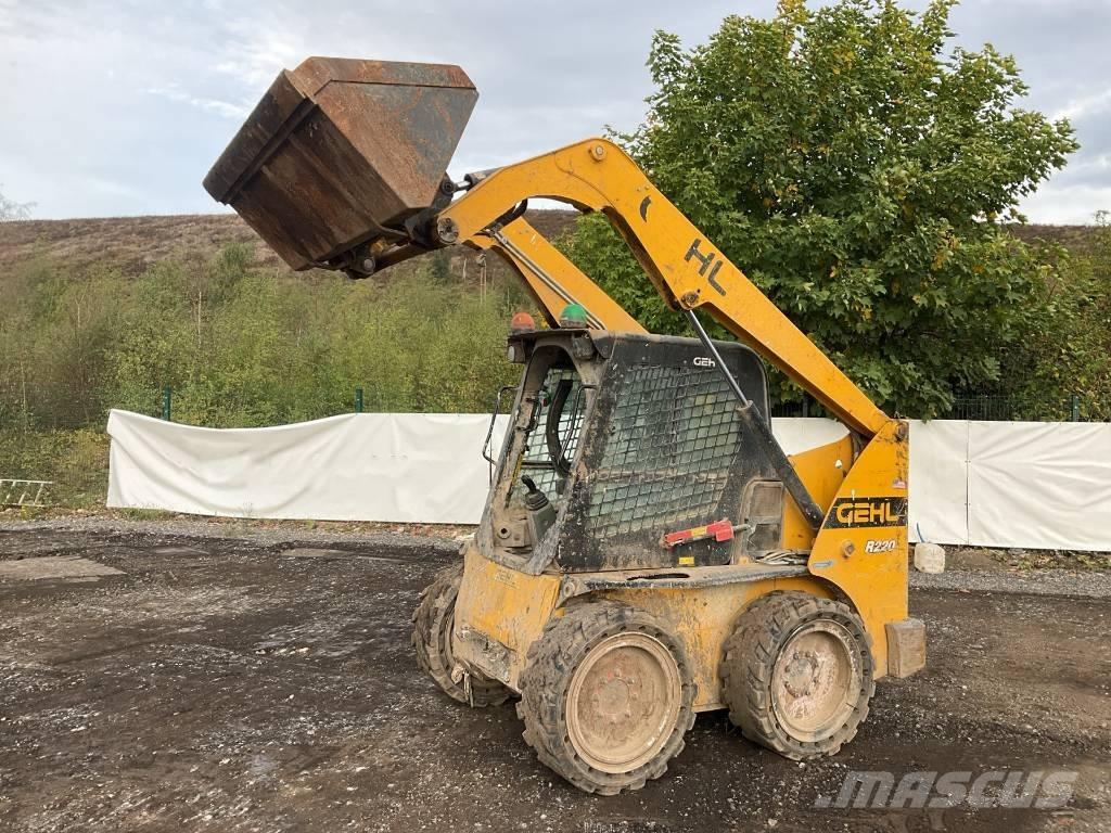 Gehl R 220 Schrankladers
