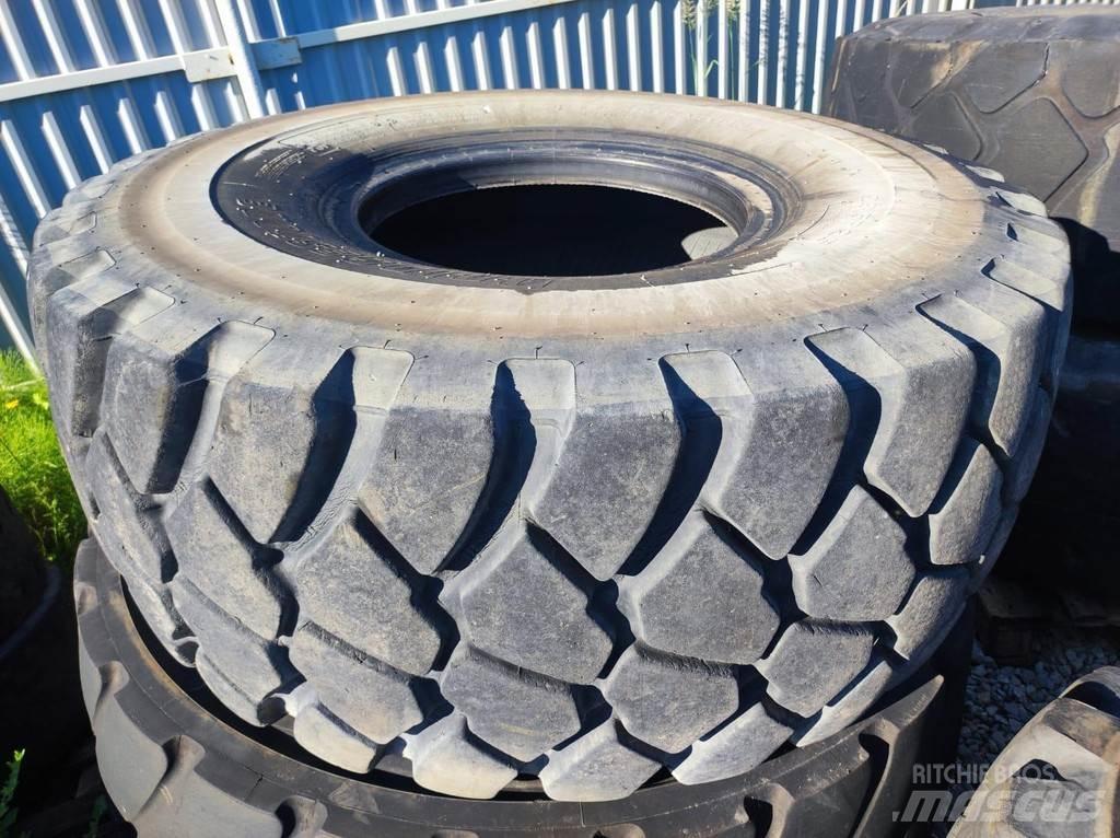  23.5 R25 TYERS Banden, wielen en velgen