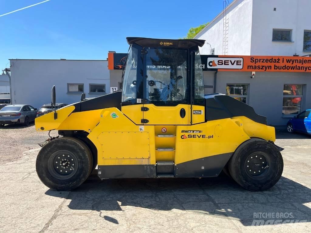Bomag BW 28 RH Bandenwalsen
