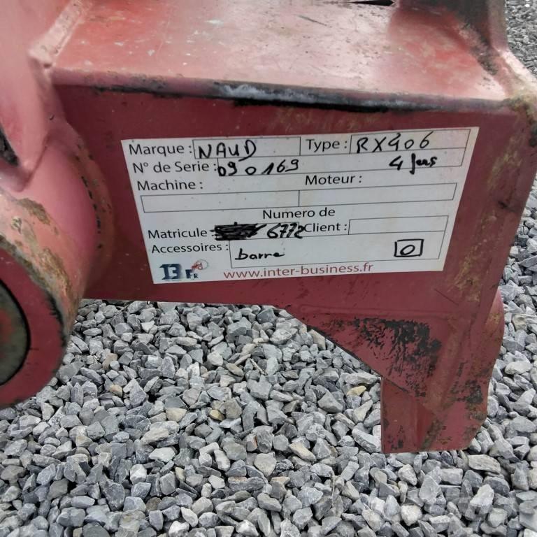 Naud RX406 Wentelploegen
