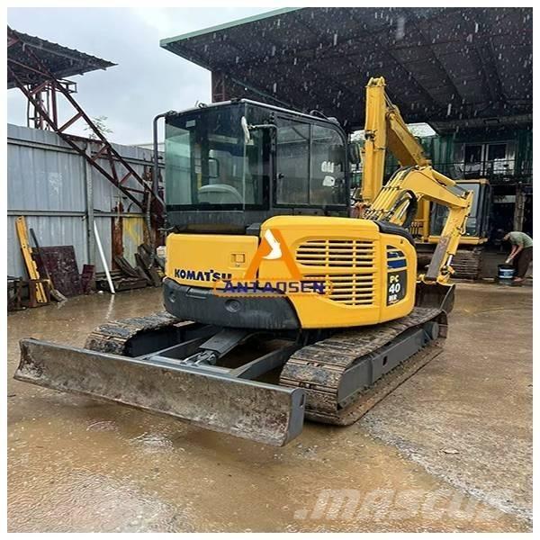 Komatsu 40MR Minigraafmachines < 7t
