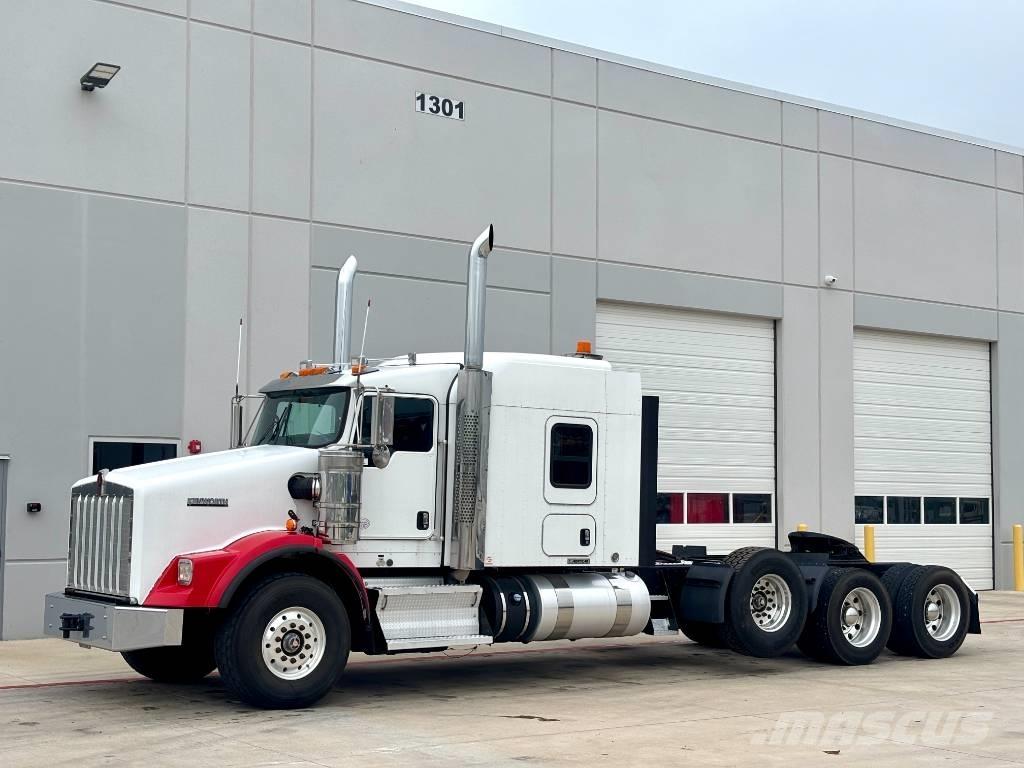 Kenworth T 800 Trekkers