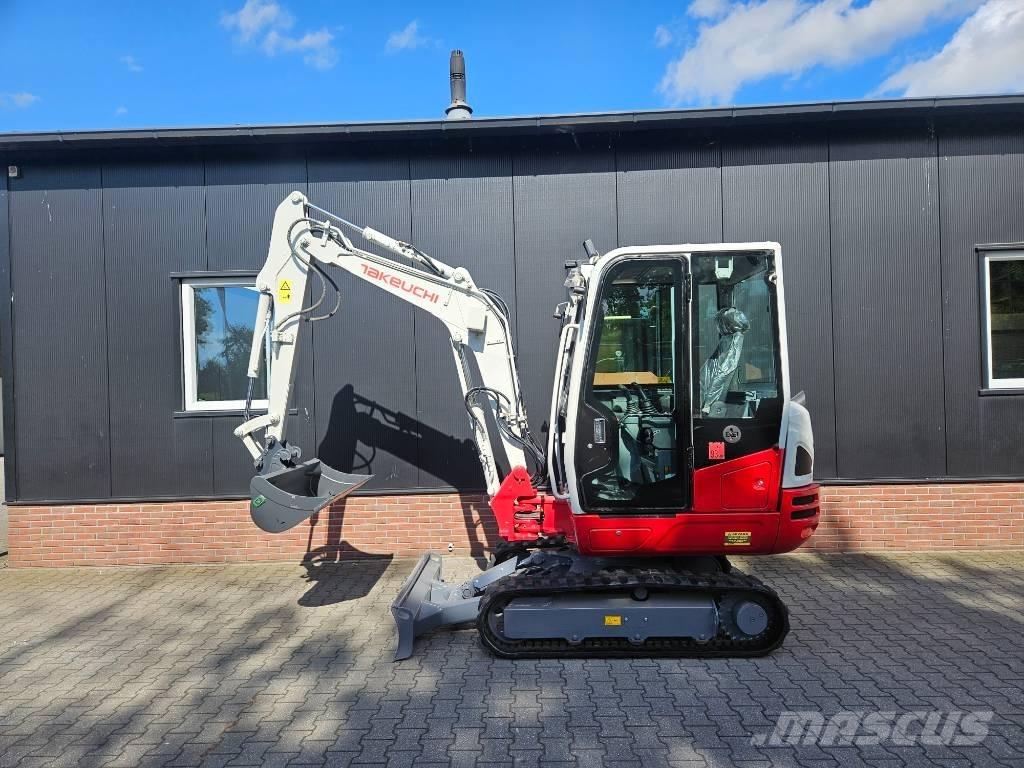 Takeuchi TB 230 Minigraafmachines < 7t