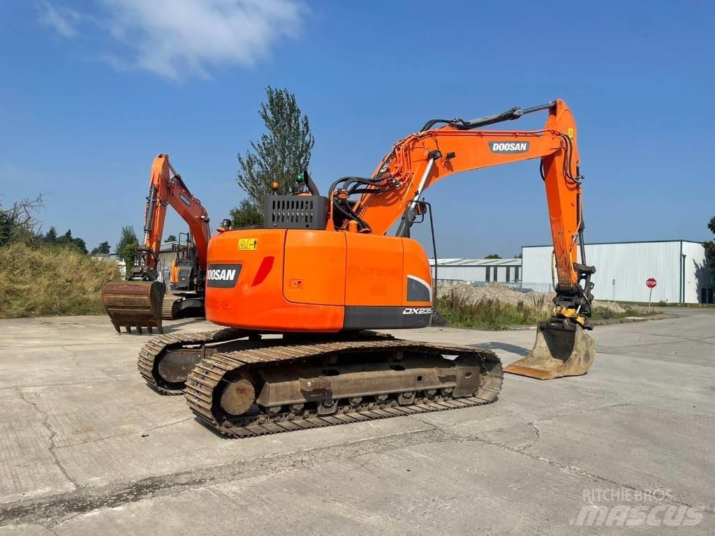 Doosan DX 235 LCR-5 Rupsgraafmachines