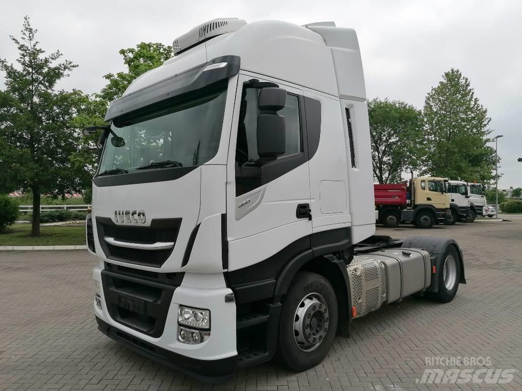 Iveco AS 440 ST/P Trekkers