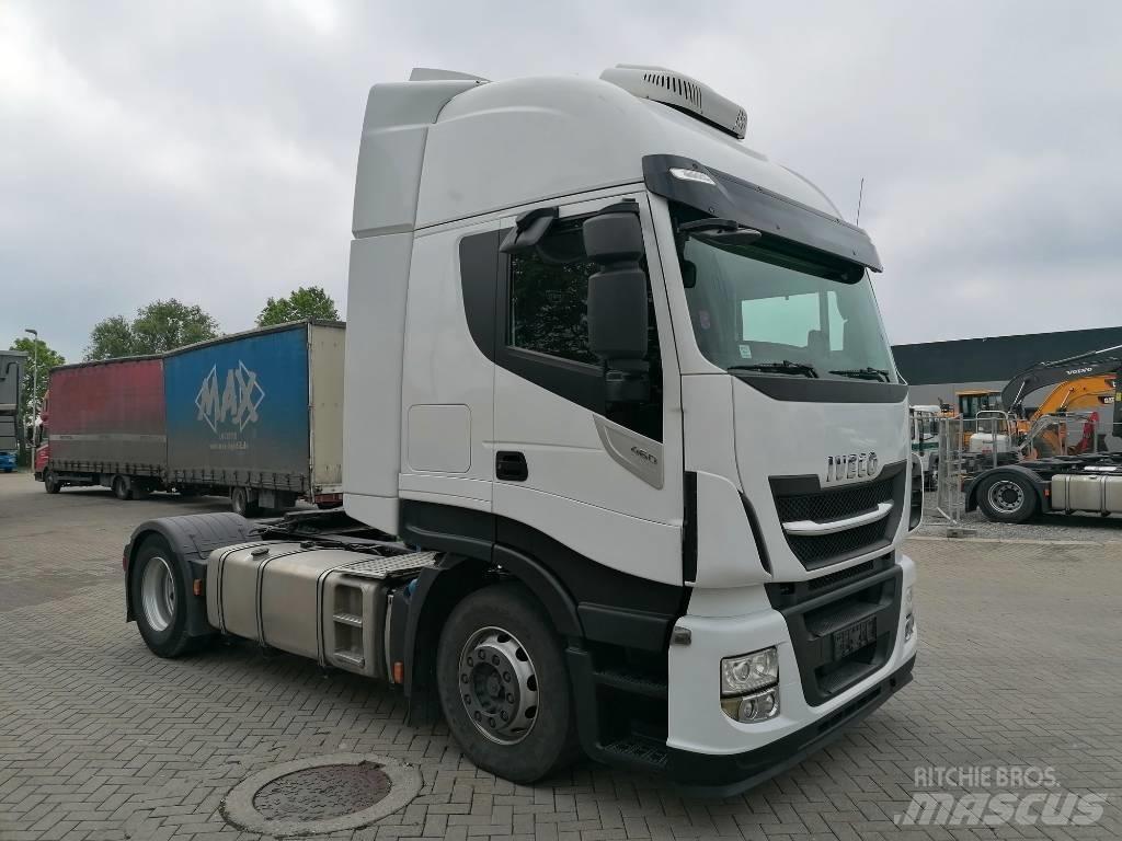 Iveco AS 440 ST/P Trekkers