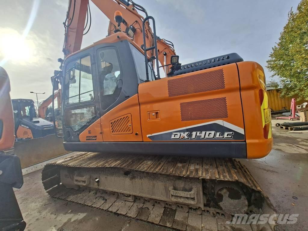 Doosan DX 140 LC Rupsgraafmachines