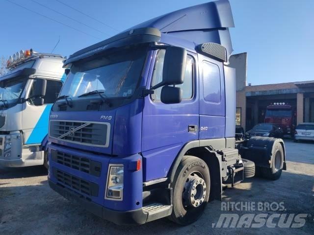 Volvo FM 9 340 Trekkers