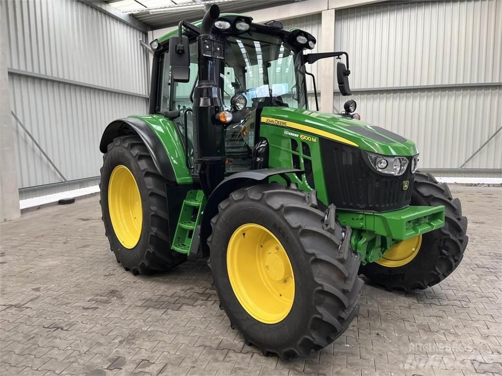John Deere 6100M Tractoren