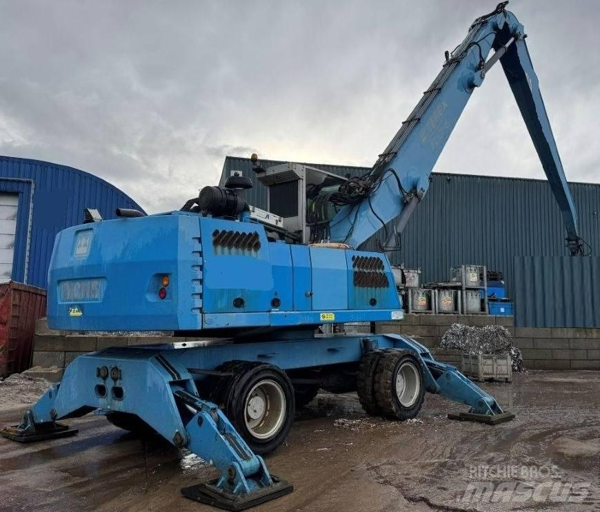 Fuchs MHL360D Waste / industry handlers