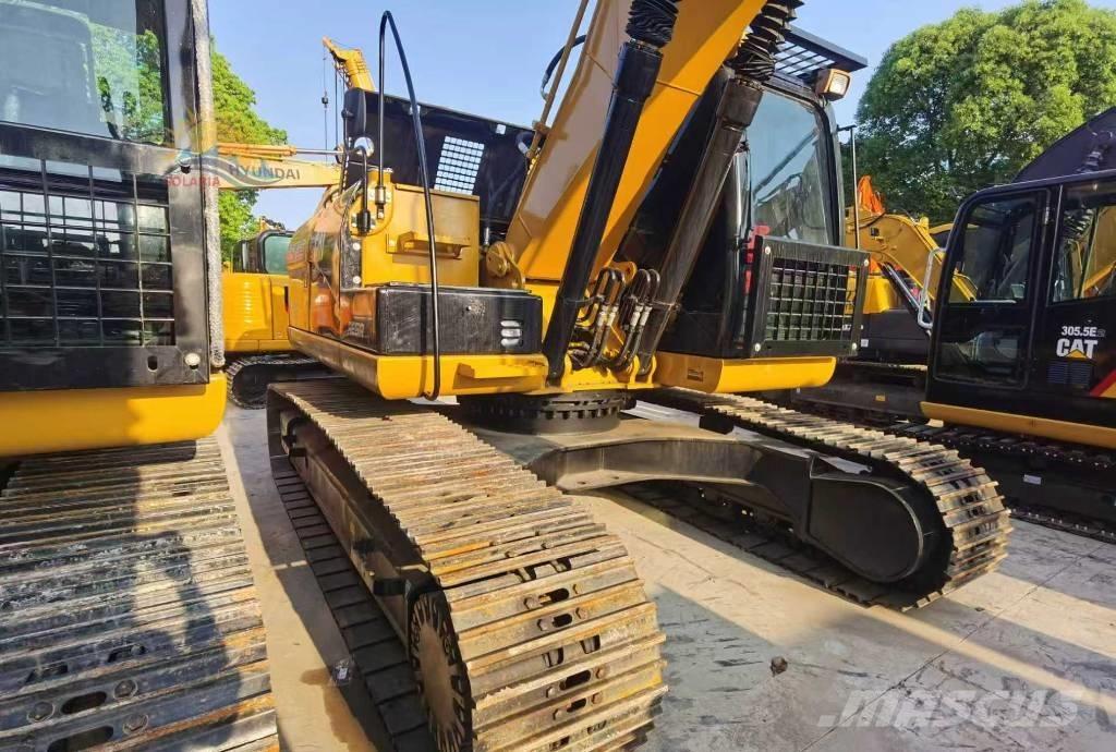 CAT 320 D L Rupsgraafmachines