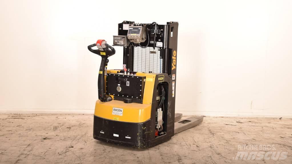 Yale MS20 Meeloop stapelaar