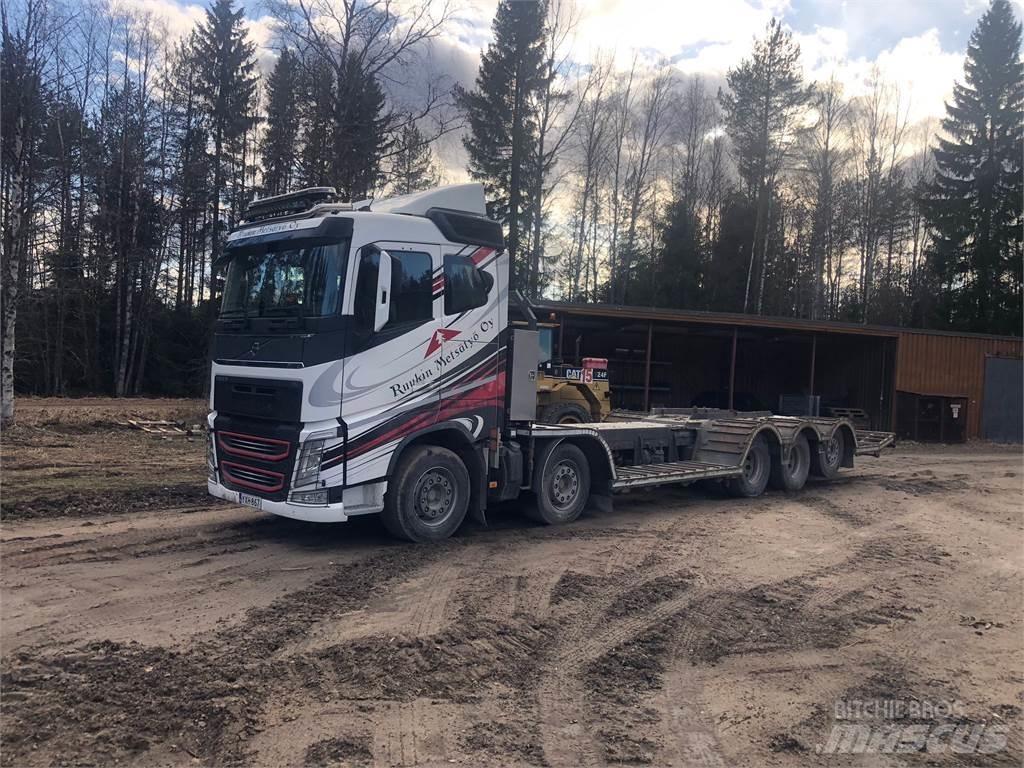 Volvo FH13 Vrachtwagens voor bosbouwmachines