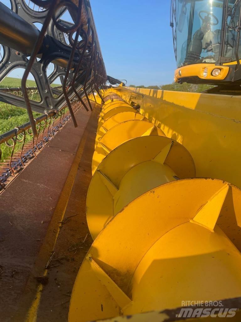 New Holland CX 8090 Maaidorsmachines