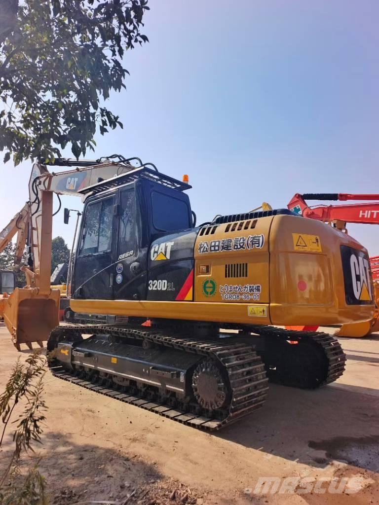 CAT 320 D2L Rupsgraafmachines