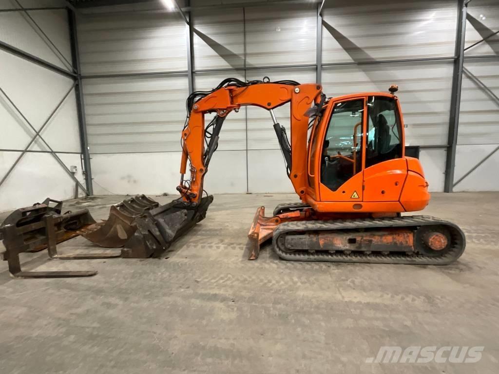 Mecalac 10 MCR Rupsgraafmachines