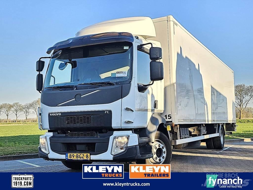 Volvo FL 250.12 Bakwagens met gesloten opbouw