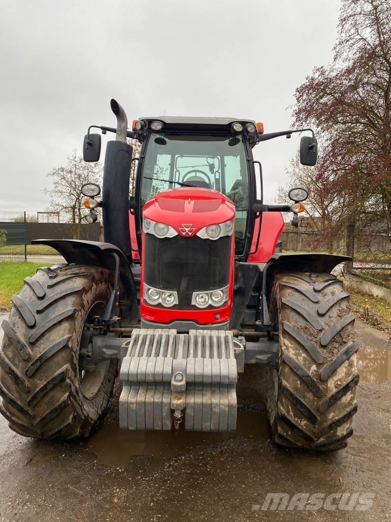 Massey Ferguson 7624 Tractoren