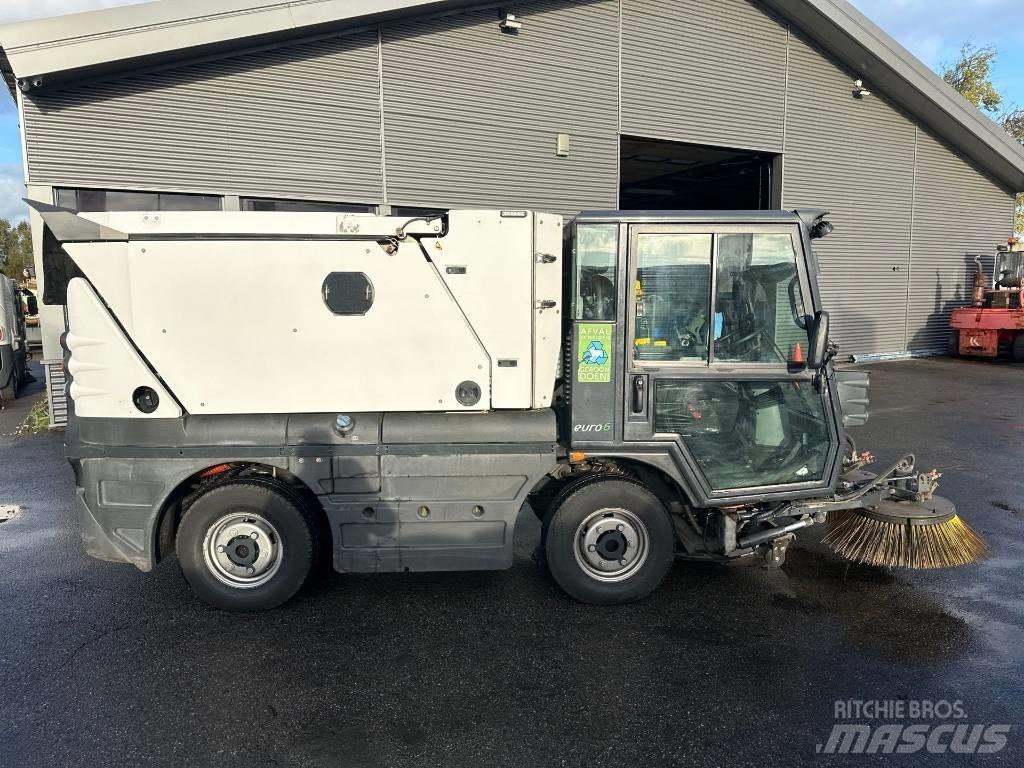 Schmidt Swingo 200 Veegmachines
