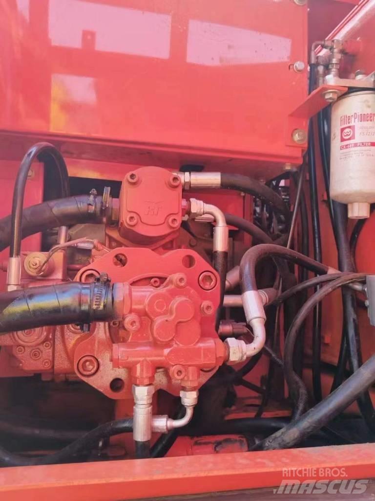 Doosan DX150 Rupsgraafmachines