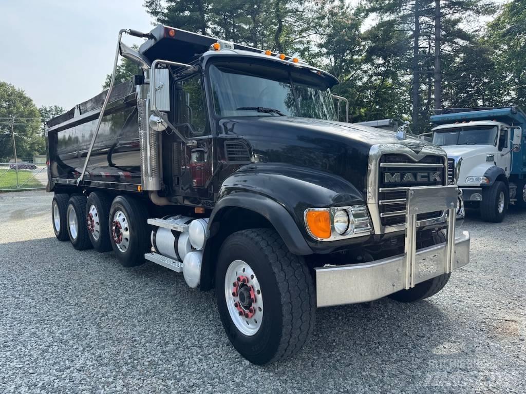 Mack Granite CV 713 Kipper