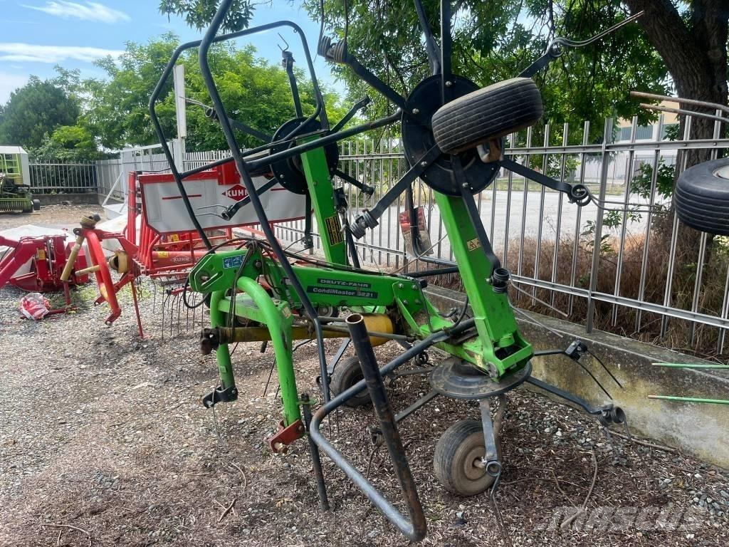 Deutz-Fahr 5221 Schudders