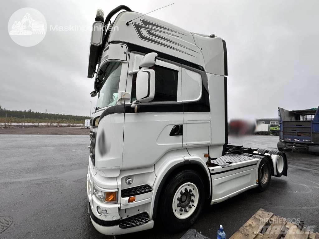 Scania R 560 LA Trekkers