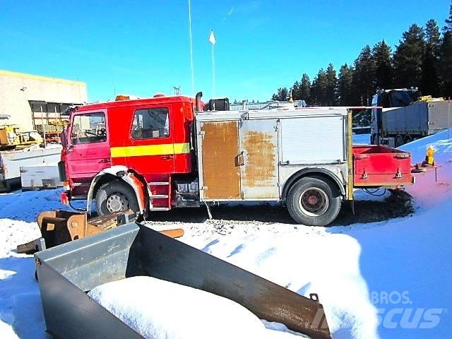 Scania P93 ML 4X2 42 Platte bakwagens