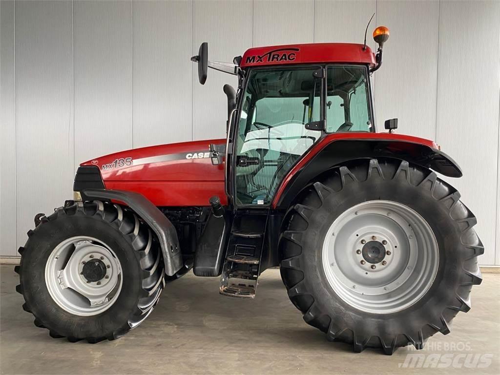 Case IH MX 135 Tractoren