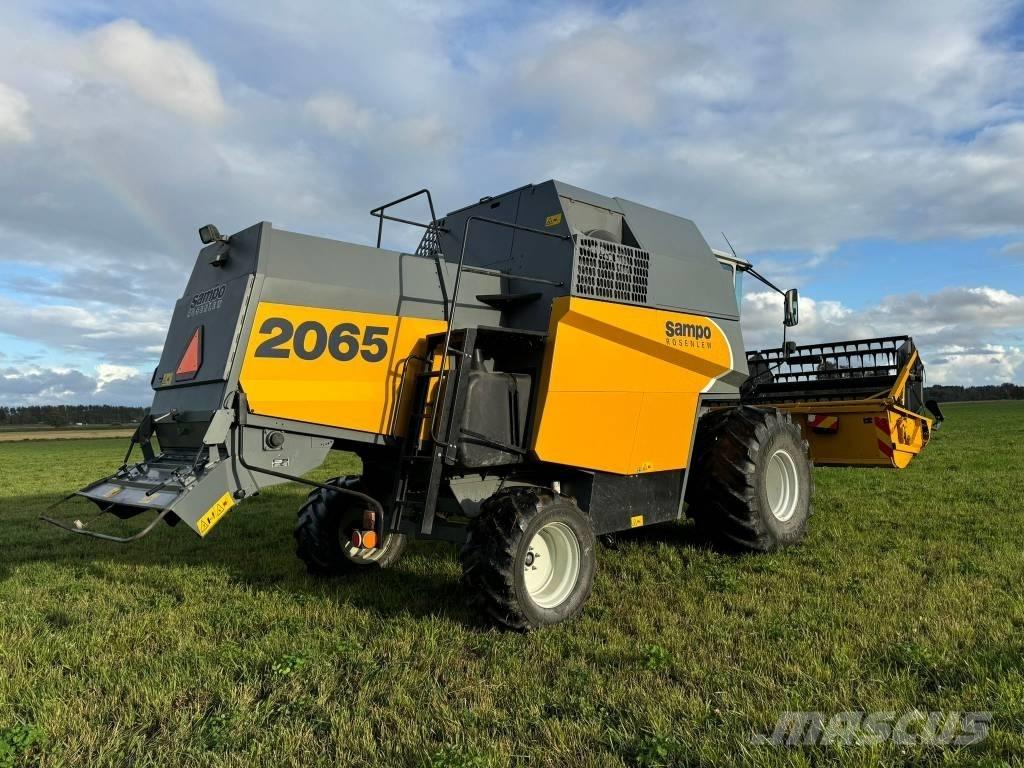 Sampo-Rosenlew 2065 Maaidorsmachines