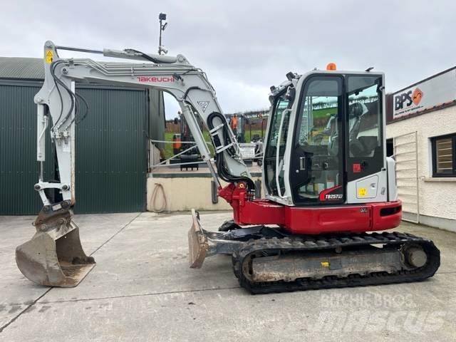 Takeuchi TB 257 FR Minigraafmachines < 7t