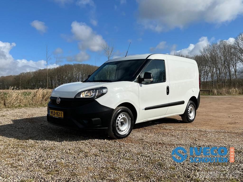 Fiat Doblò Cargo Gesloten bedrijfswagens