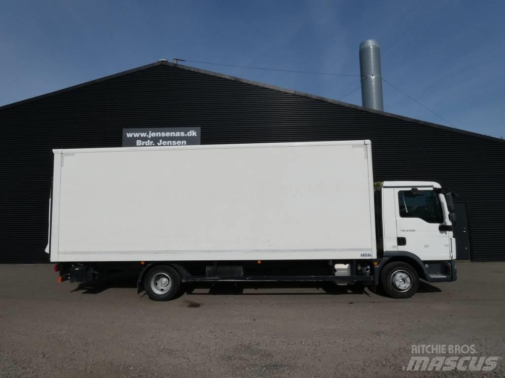 MAN TGL 12.220 BL Bakwagens met gesloten opbouw