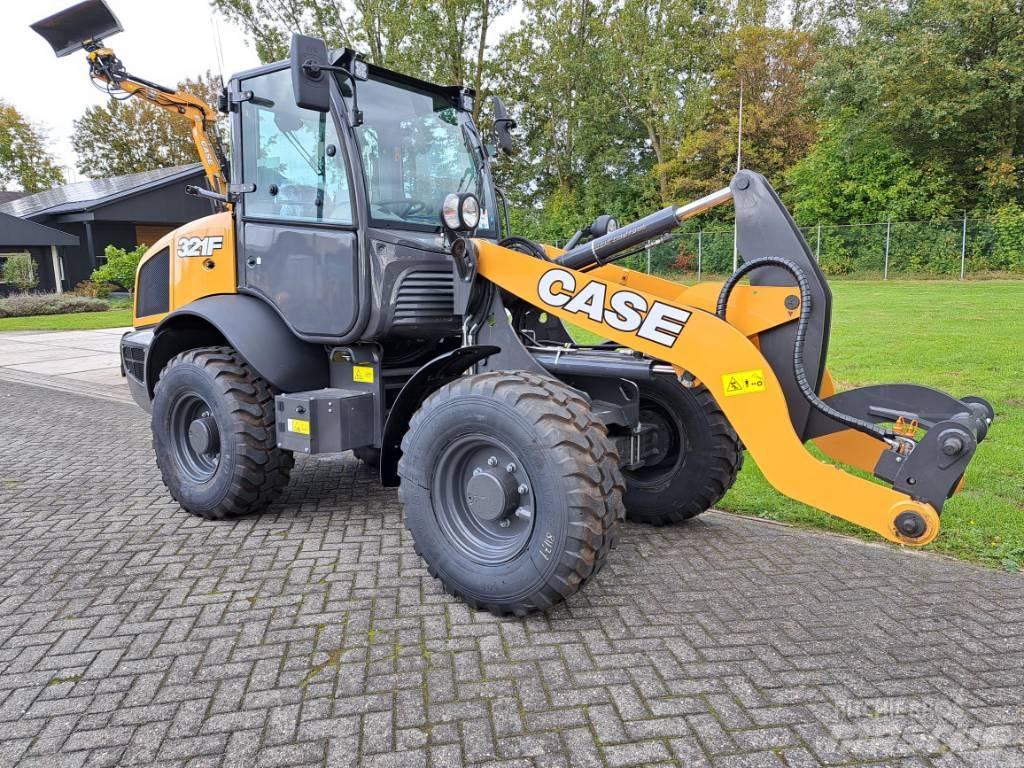 CASE 321F-HS Wielladers