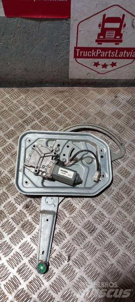 Scania R 440   1442293 Cabine en interieur