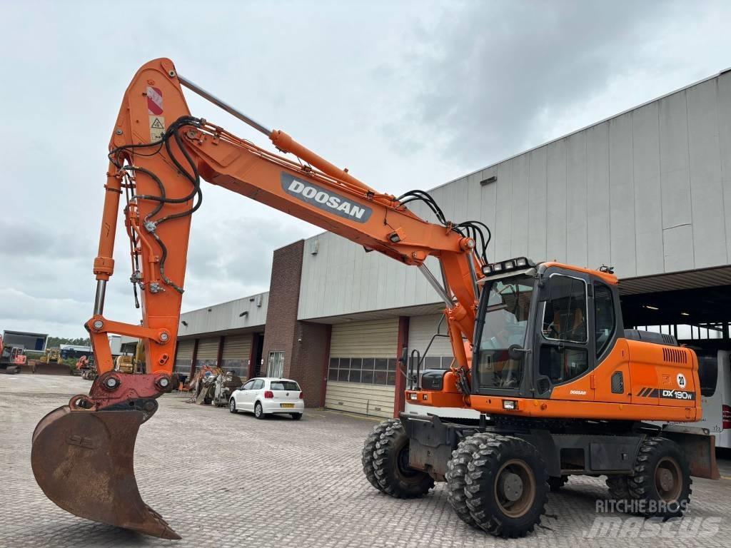 Doosan DX 190 W Wielgraafmachines