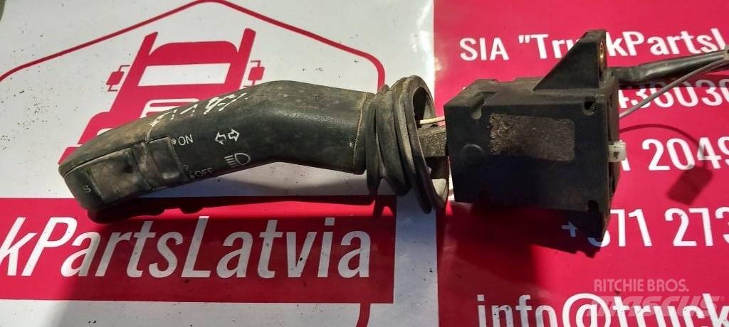 Scania R 420.   1373190 Cabine en interieur