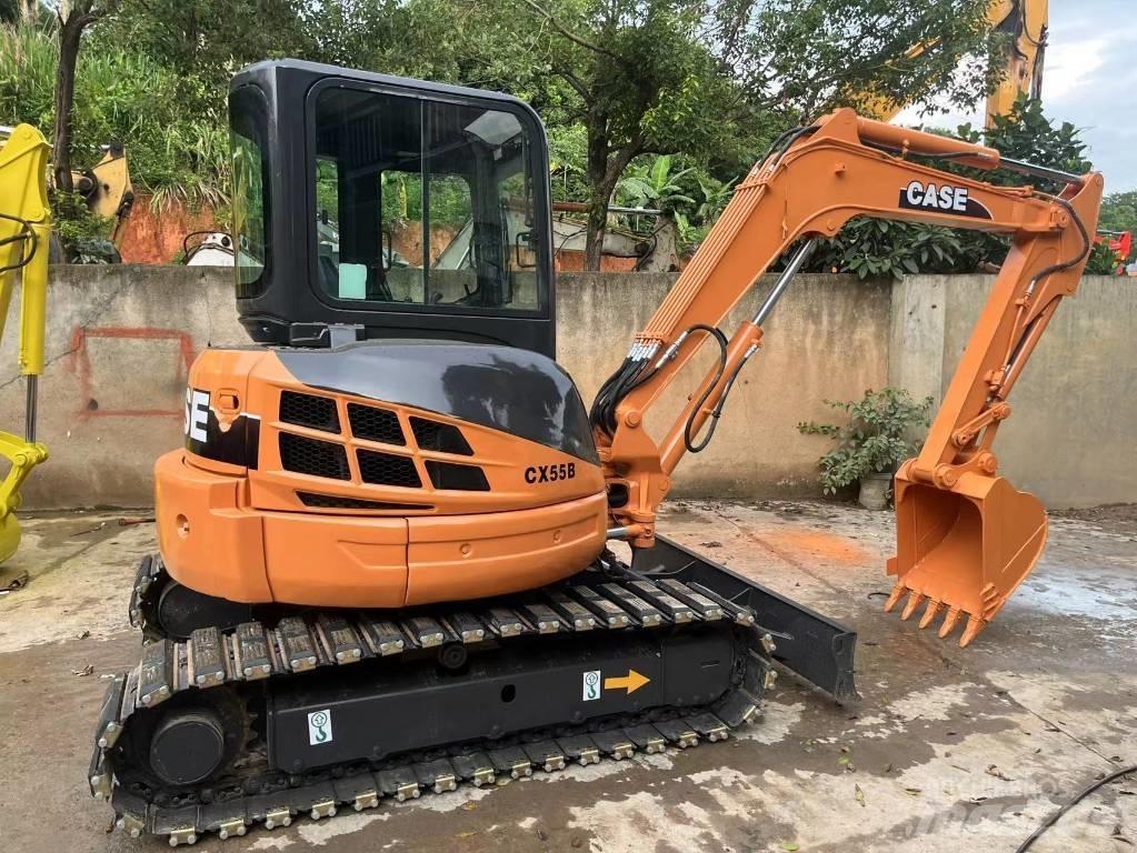 CASE CX 55 B Rupsgraafmachines