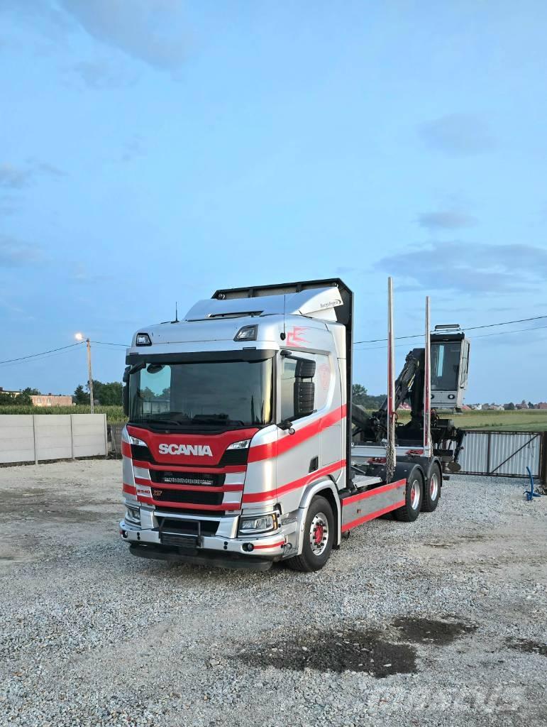 Scania R 540 Vlakke laadvloer met kraan