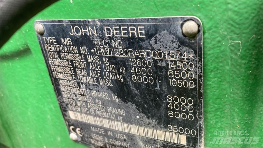 John Deere 7230R Tractoren